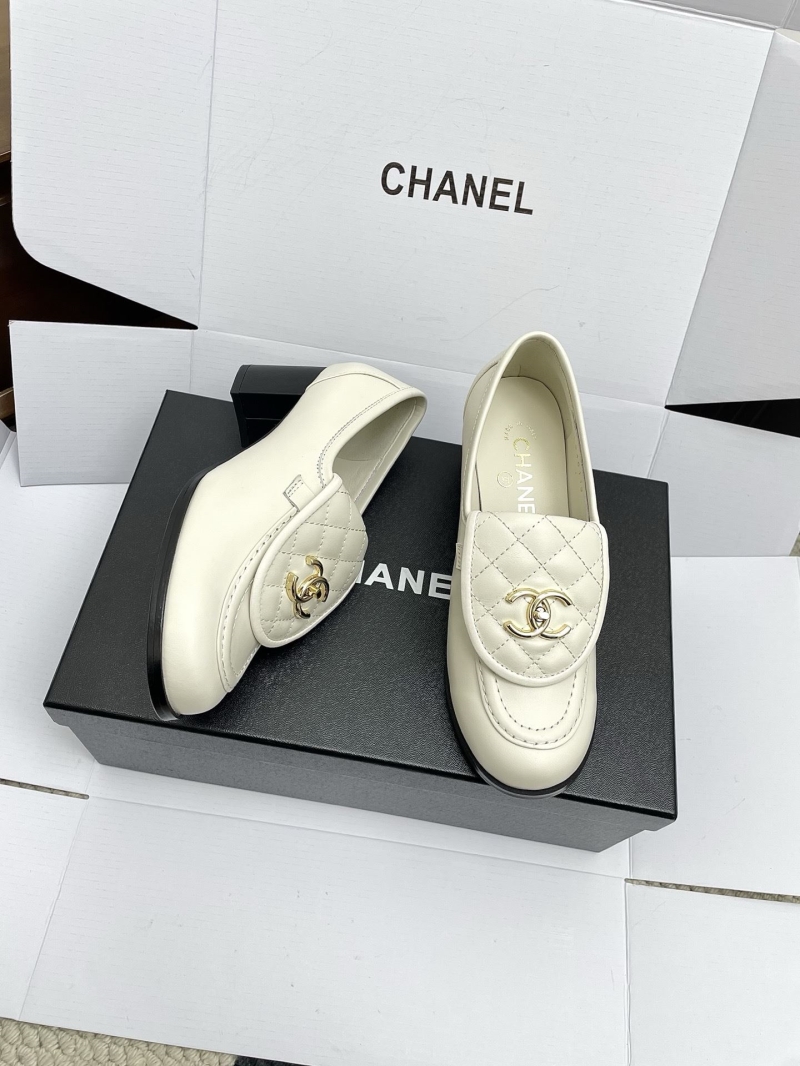 Ch**el loafers